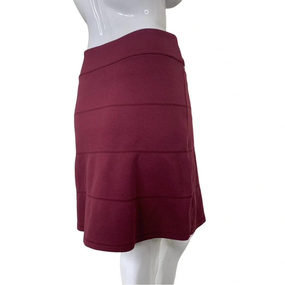 ATHLETA deep red maroon burgundy sport skirt striped solid casual stretchy sz M - Picture 7 of 17